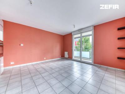 For sale Lyon-7eme-arrondissement 4 rooms 73 m2 Rhone (69007) photo 4