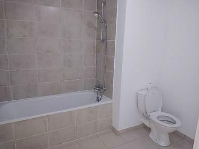 Louer Appartement 79 m2 Leves