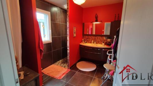 For sale Pierre-de-bresse 3 rooms 78 m2 Saone et loire (71270) photo 4