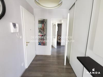 For rent Lyon-8eme-arrondissement 3 rooms 74 m2 Rhone (69008) photo 1