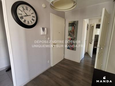 For rent Lyon-8eme-arrondissement 3 rooms 74 m2 Rhone (69008) photo 2