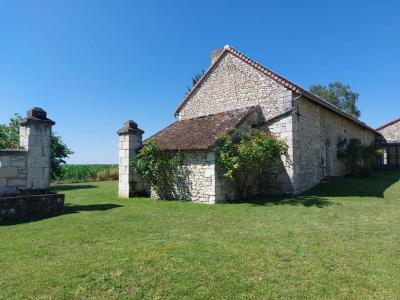 For sale Marcilly-sur-vienne 8 rooms 230 m2 Indre et loire (37800) photo 2