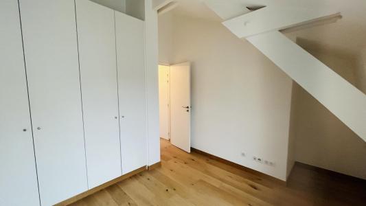 For rent Paris-6eme-arrondissement 2 rooms 27 m2 Paris (75006) photo 4