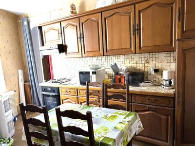 For sale Saint-etienne 4 rooms 80 m2 Loire (42100) photo 3