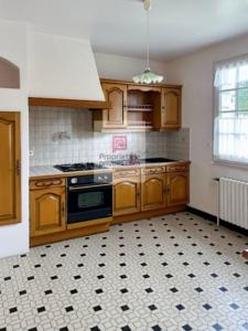 For sale Cosse-le-vivien 5 rooms 84 m2 Mayenne (53230) photo 3