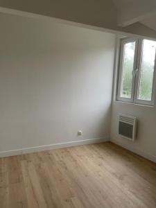 For rent Puiseux-le-hauberger 4 rooms 87 m2 Oise (60540) photo 3