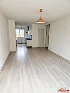 For sale Castres 2 rooms 49 m2 Tarn (81100) photo 3