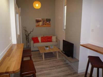 For rent Paris-19eme-arrondissement 2 rooms 26 m2 Paris (75019) photo 2