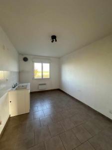 Louer Maison Mesnil-sellieres 868 euros