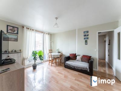 For sale Courbevoie 4 rooms 78 m2 Hauts de Seine (92400) photo 0