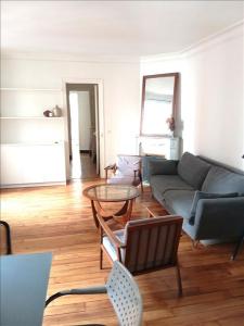 Annonce Location 2 pices Appartement Paris-18eme-arrondissement 75