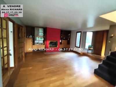 Acheter Maison Saint-sebastien-de-morsent 239200 euros