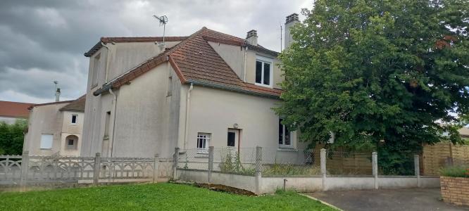 For sale Chalmoux 5 rooms 109 m2 Saone et loire (71140) photo 3