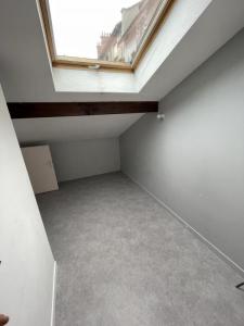 For sale Grenoble 3 rooms 55 m2 Isere (38000) photo 2