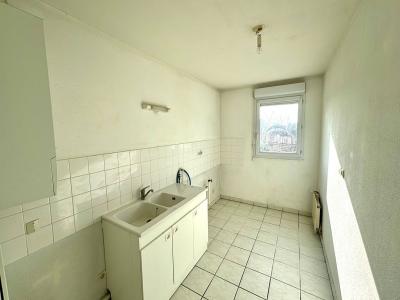 For sale Lyon-3eme-arrondissement 2 rooms 49 m2 Rhone (69003) photo 2