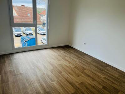 Louer Appartement Dammarie-les-lys 990 euros