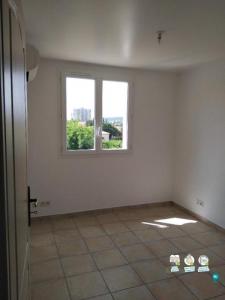 Louer Appartement Bagnols-sur-ceze Gard