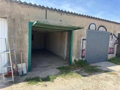 Annonce Location Parking Marignane 13