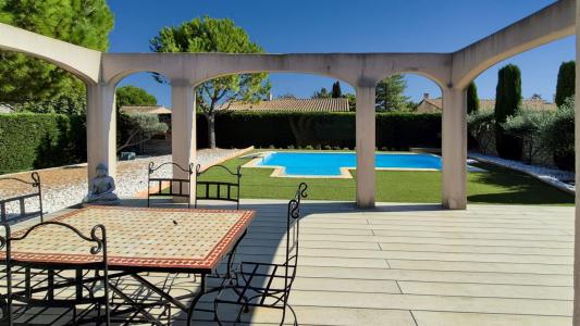 For sale Saint-saturnin-les-avignon 6 rooms 140 m2 Vaucluse (84450) photo 1