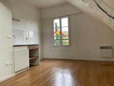 For rent Meru 3 rooms 35 m2 Oise (60110) photo 0