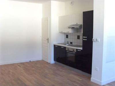 For rent Bourges 3 rooms 62 m2 Cher (18000) photo 0