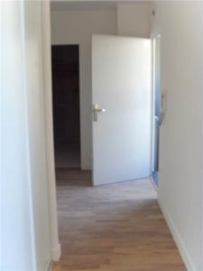 For rent Bourges 3 rooms 62 m2 Cher (18000) photo 2