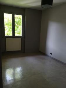 For rent Mozac 2 rooms 40 m2 Puy de dome (63200) photo 4