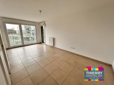 For sale Nantes 2 rooms 49 m2 Loire atlantique (44000) photo 3