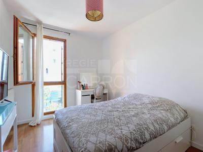 For sale Lyon-9eme-arrondissement 4 rooms 86 m2 Rhone (69009) photo 2