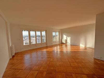 For rent Sainte-foy-les-lyon 5 rooms 114 m2 Rhone (69110) photo 0