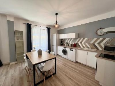 For rent Antibes CENTRE 3 rooms 69 m2 Alpes Maritimes (06600) photo 2