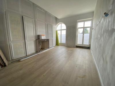 For sale Villeneuve-d'ascq 2 rooms 63 m2 Nord (59491) photo 2