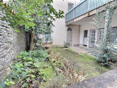 For sale Angers 4 rooms 109 m2 Maine et loire (49000) photo 0