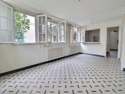 For sale Angers 4 rooms 109 m2 Maine et loire (49000) photo 2