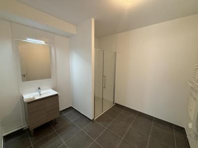 For rent Nantes 4 rooms 92 m2 Loire atlantique (44200) photo 4