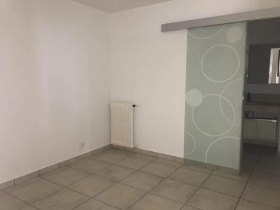 Louer Appartement 54 m2 Cannes