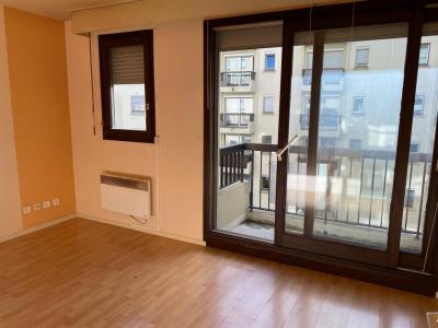 For rent Clermont-ferrand 1 room 23 m2 Puy de dome (63000) photo 2