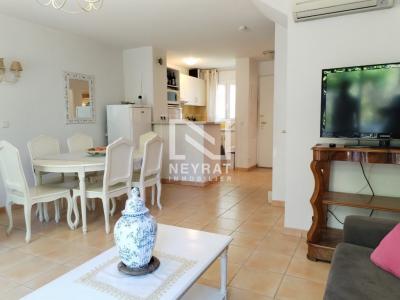 For sale Montauroux 5 rooms 74 m2 Var (83440) photo 2