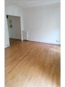 Annonce Location 2 pices Appartement Paris-18eme-arrondissement 75