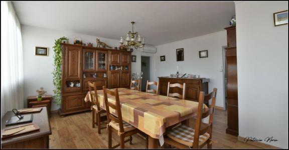 For sale Mourenx 4 rooms 87 m2 Pyrenees atlantiques (64150) photo 1