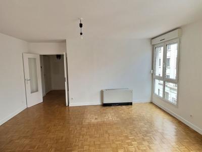 For sale Lyon-3eme-arrondissement 3 rooms 71 m2 Rhone (69003) photo 1