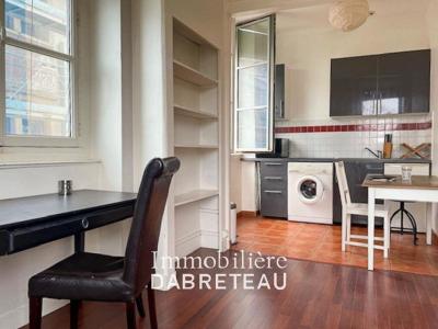 For rent Lyon-5eme-arrondissement 2 rooms 34 m2 Rhone (69005) photo 2