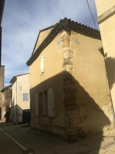 For rent Richerenches 3 rooms 63 m2 Vaucluse (84600) photo 0