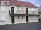 For rent Apartment Crevecoeur-le-grand  55 m2 3 pieces