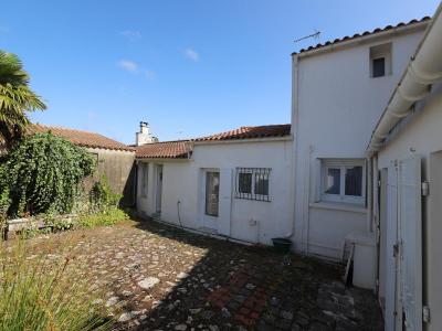 For sale Saint-georges-d'oleron 6 rooms 103 m2 Charente maritime (17190) photo 4