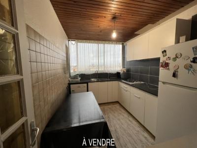 For sale Marignane 3 rooms 60 m2 Bouches du Rhone (13700) photo 2