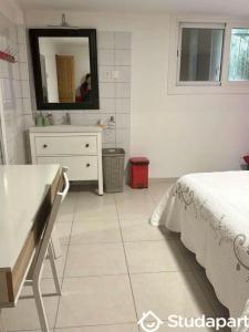 For rent Merignac 1 room 15 m2 Gironde (33700) photo 1