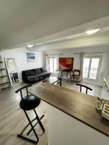 For sale Marseille-1er-arrondissement NOAILLES 1 room 24 m2 Bouches du Rhone (13001) photo 1