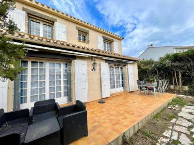 For sale Perpignan 5 rooms 145 m2 Pyrenees orientales (66100) photo 1