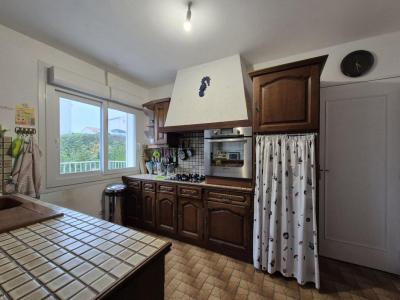 For sale Chasseneuil-du-poitou 8 rooms 150 m2 Vienne (86360) photo 4